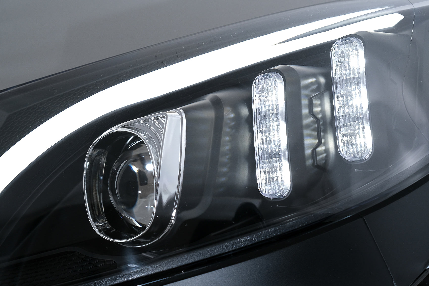 Full LED Scheinwerfer DRL für Mercedes C-Klasse W205 S205 A205 C205 2014-2018 Carpartstuning Austria
