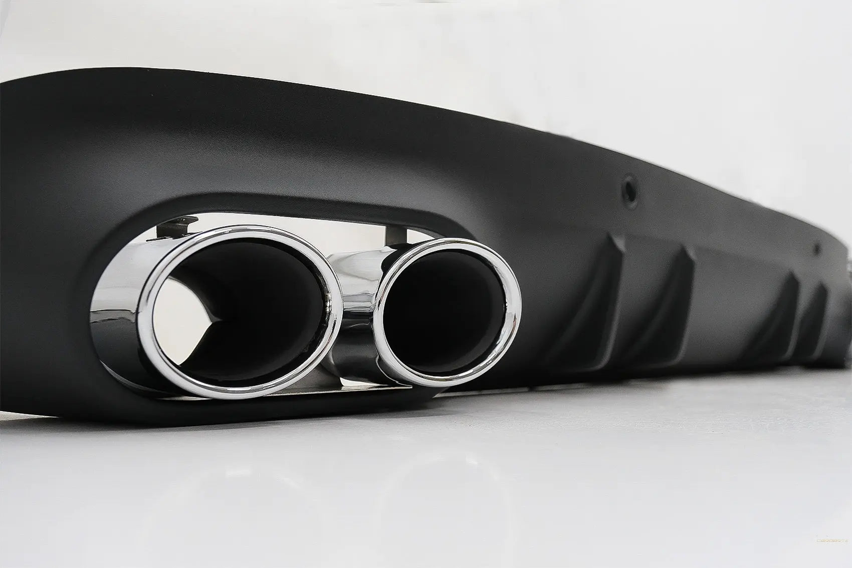 Heckdiffusor mit verchromten Endrohren passend für Mercedes CLS-Klasse C257 (2018+) CLS53 Design KITT