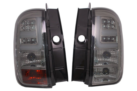 LED Rücklichter Lichtleiste für DACIA Duster 2010-2017 Halogenlampe Smoke CarPartsTuning