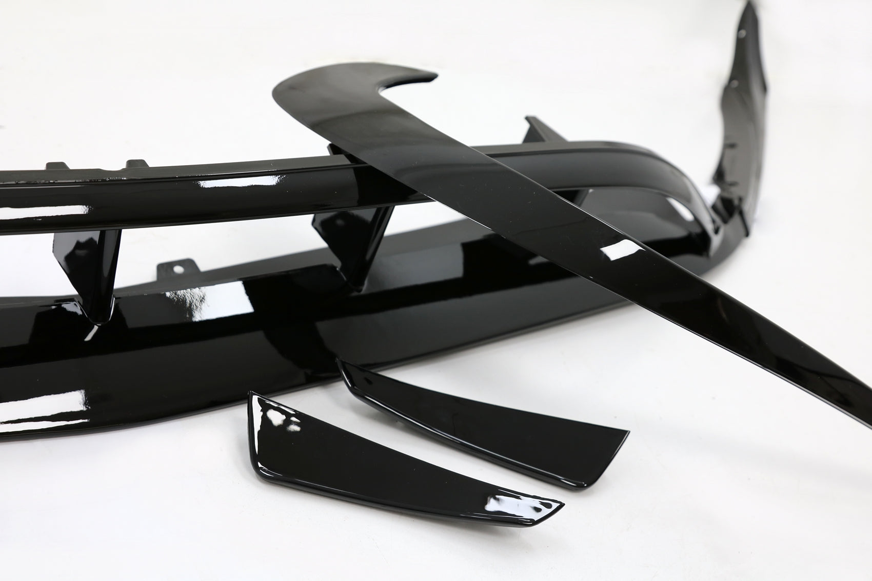 Frontsplitter Gitter für Mercedes A W176 Facelift AMG Line 09.2015-2018 Schwarz CarPartsTuning