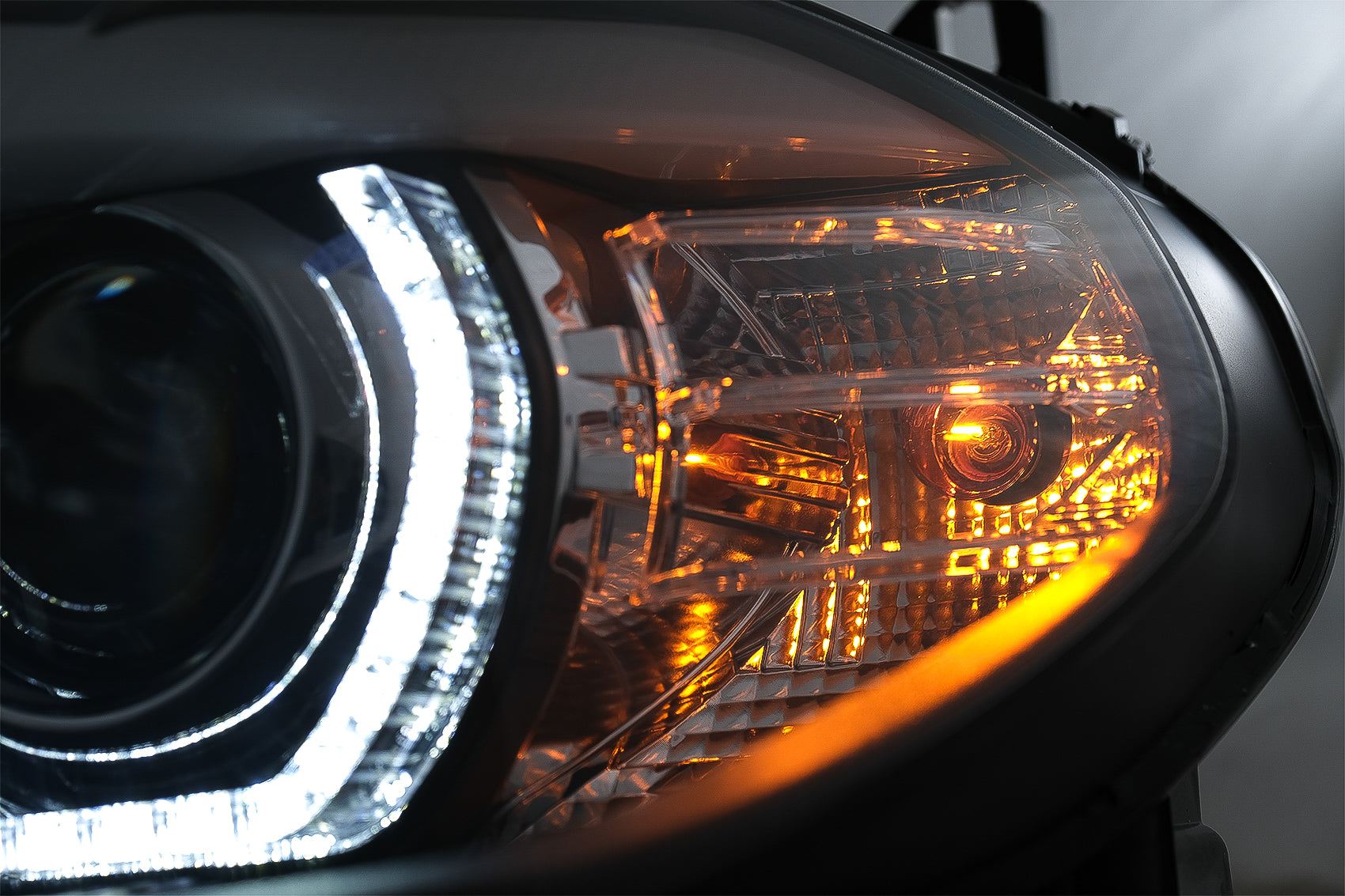 Xenonscheinwerfer Angel Eyes 3D Dual Halo Felgen LED Drl Passend Für BMW X5 E70 (2007-2010) Schwarz KITT Lightning