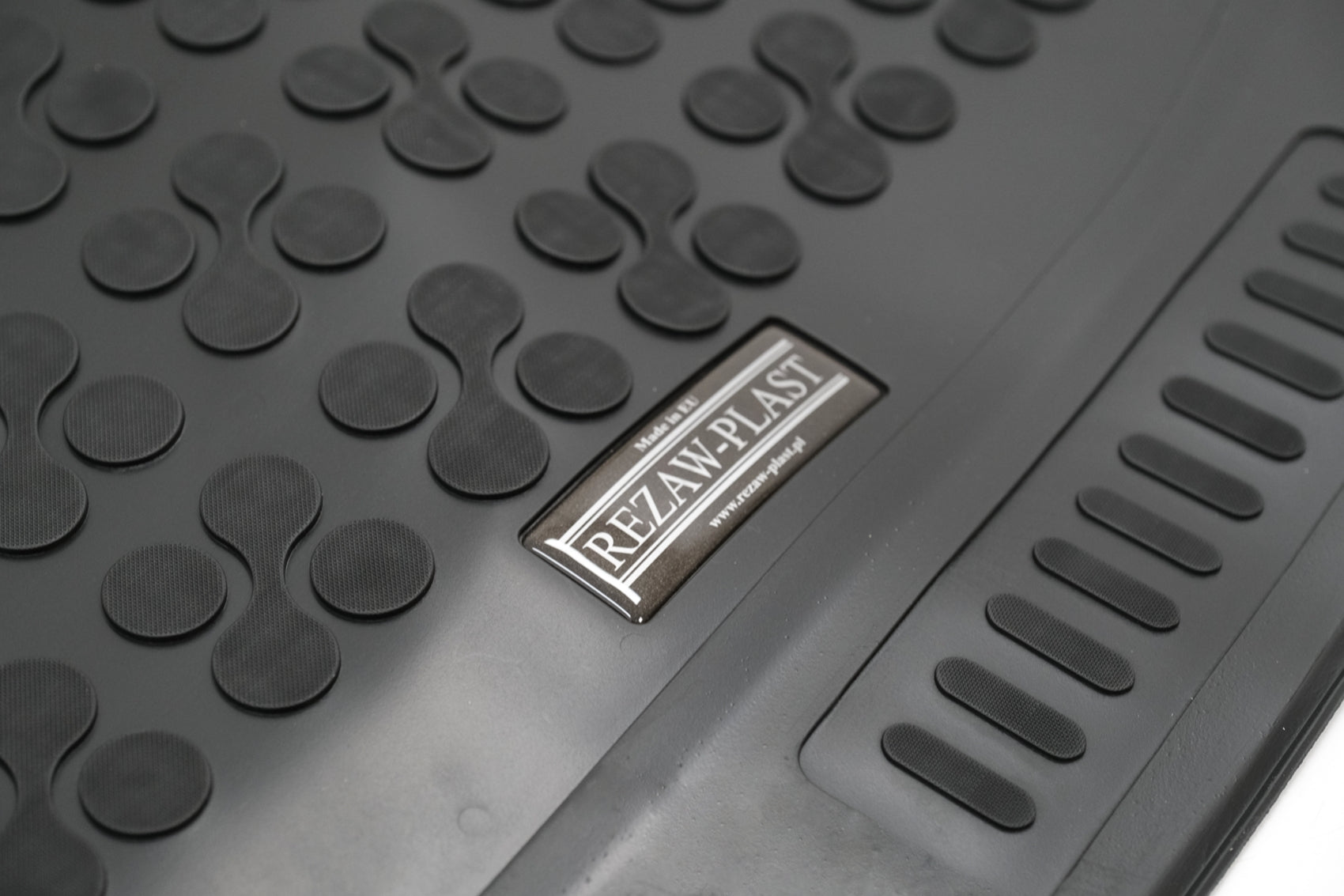 Gummi Kofferraummatte Schwarz für Toyota RAV4 III 2005-2012 Geruchsfrei 3 cm Rand CarPartsTuning