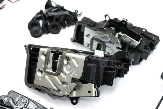 Soft-Close für BMW G30 G31 G38 G40 X1 F48 F49 X5 F15 X6 F16 X2 F39 X3 G01 X4 G02 CarPartsTuning