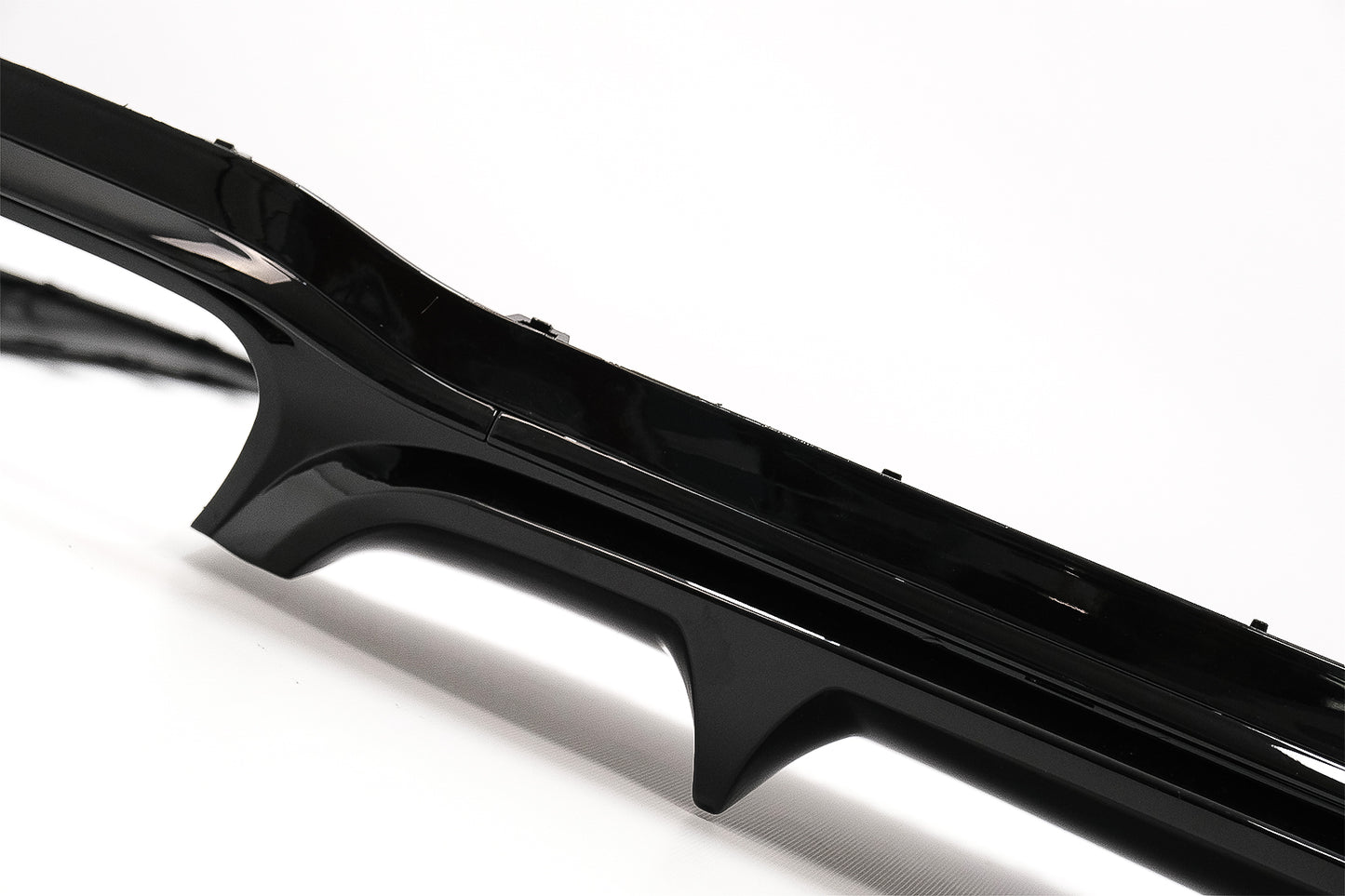 Heckdiffusor für Mercedes E-Klasse W213 Facelift Limousine 2020+ E63 Look CarPartsTuning