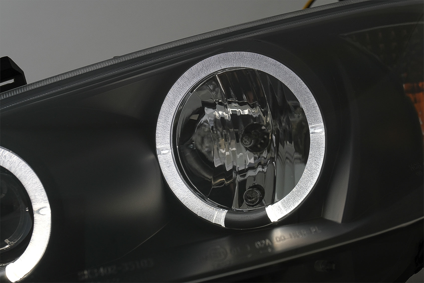 Angel Eyes Scheinwerfer für Renault Megane II 2002-2008 Schwarz CarPartsTuning