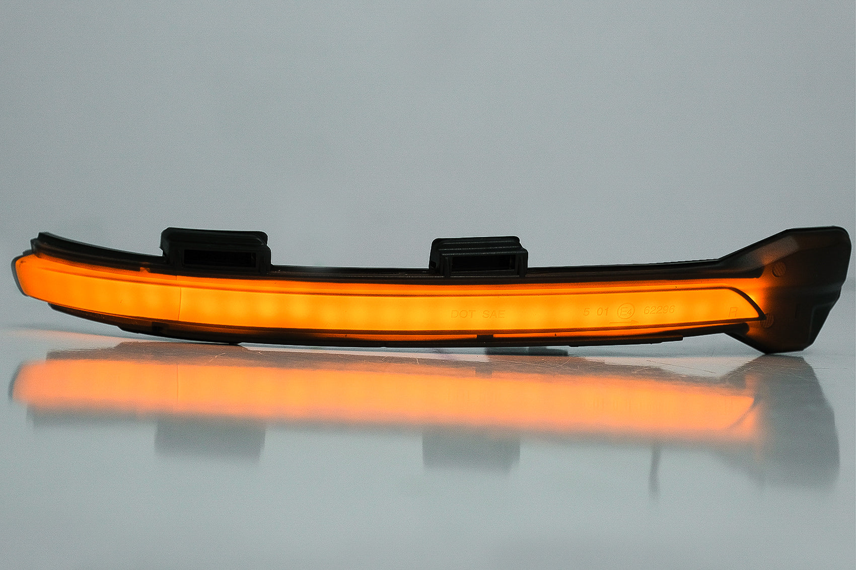 Spiegel Dynamische Blinkerleuchte RAUCH LED SEQ für VW Golf 7 Touran II CarPartsTuning