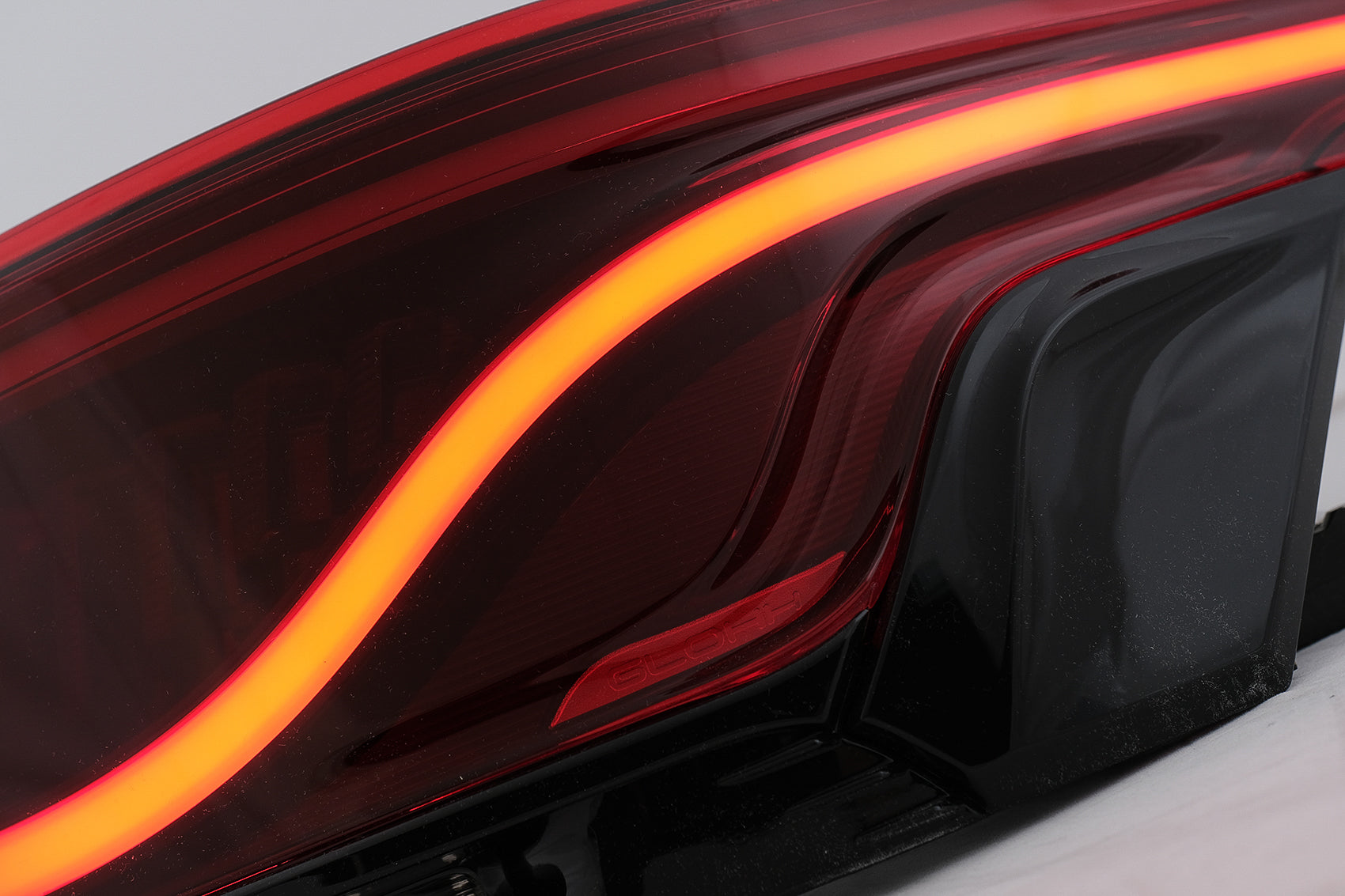 Glohh LED LightBar Rückleuchten für Sport L494 2013-2022 GL-5 Static CarPartsTuning