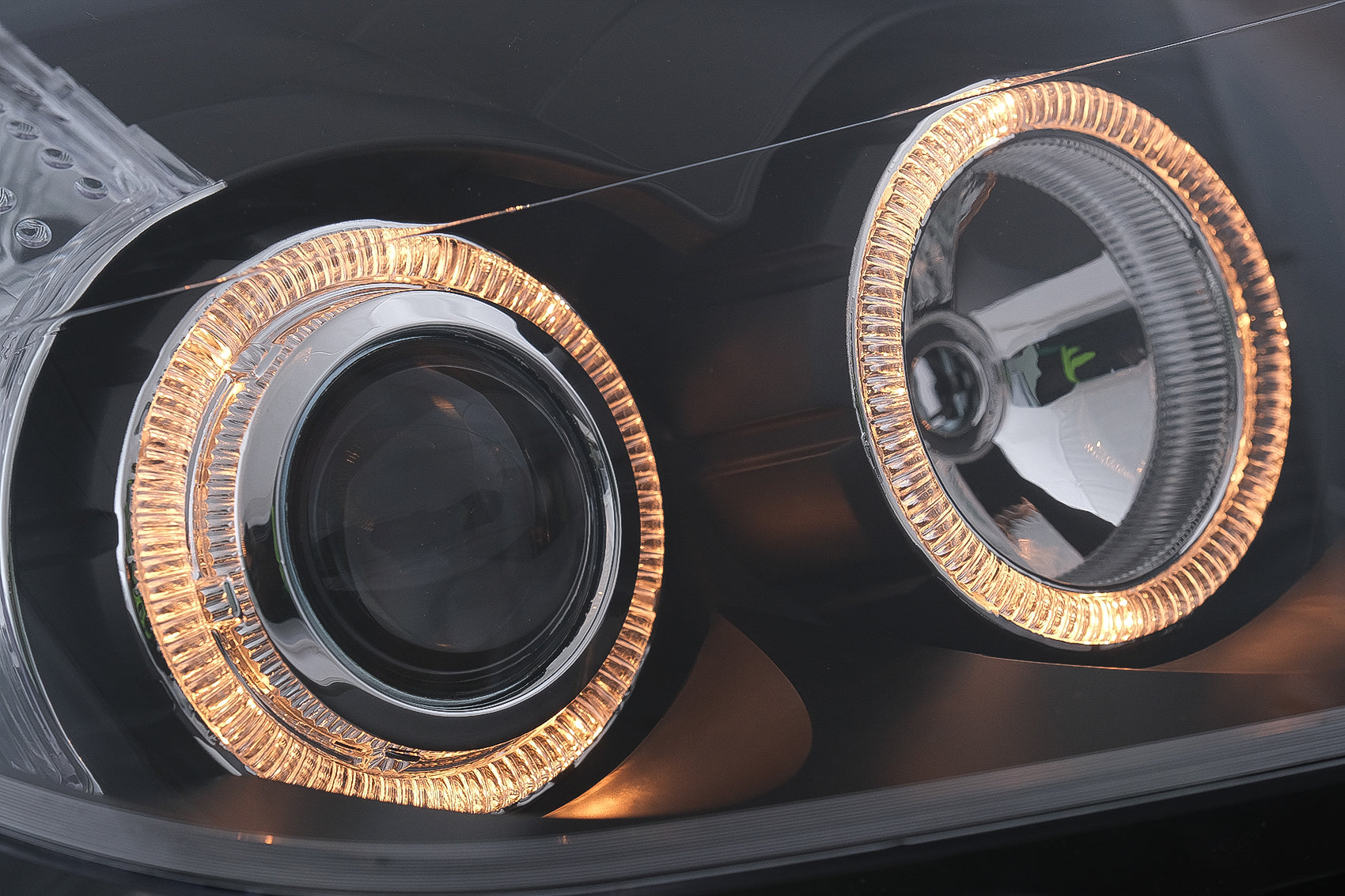 Angel Eyes Scheinwerfer für Opel Vectra C Signum MOPF 09.2005-2008 Schwarz CarPartsTuning