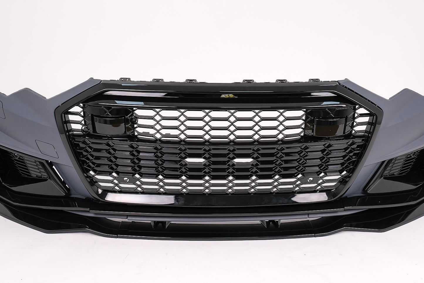 Frontstoßstange für Audi A6 C8 4K 2018+ RS6 Look Zentraler Grill Glänzend schwarz Carpartstuning Austria
