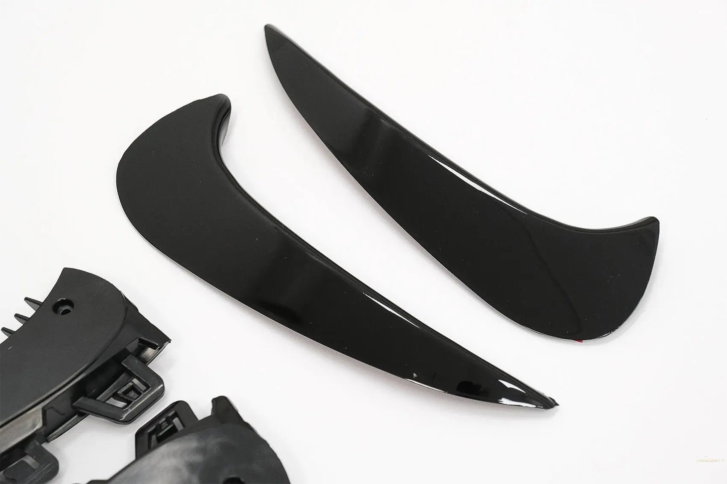 Heckschürze Aero Flaps Flics Seitenfinnen Passend Für Mercedes GLA SUV H247 (2020) Sport Line Piano Black KITT