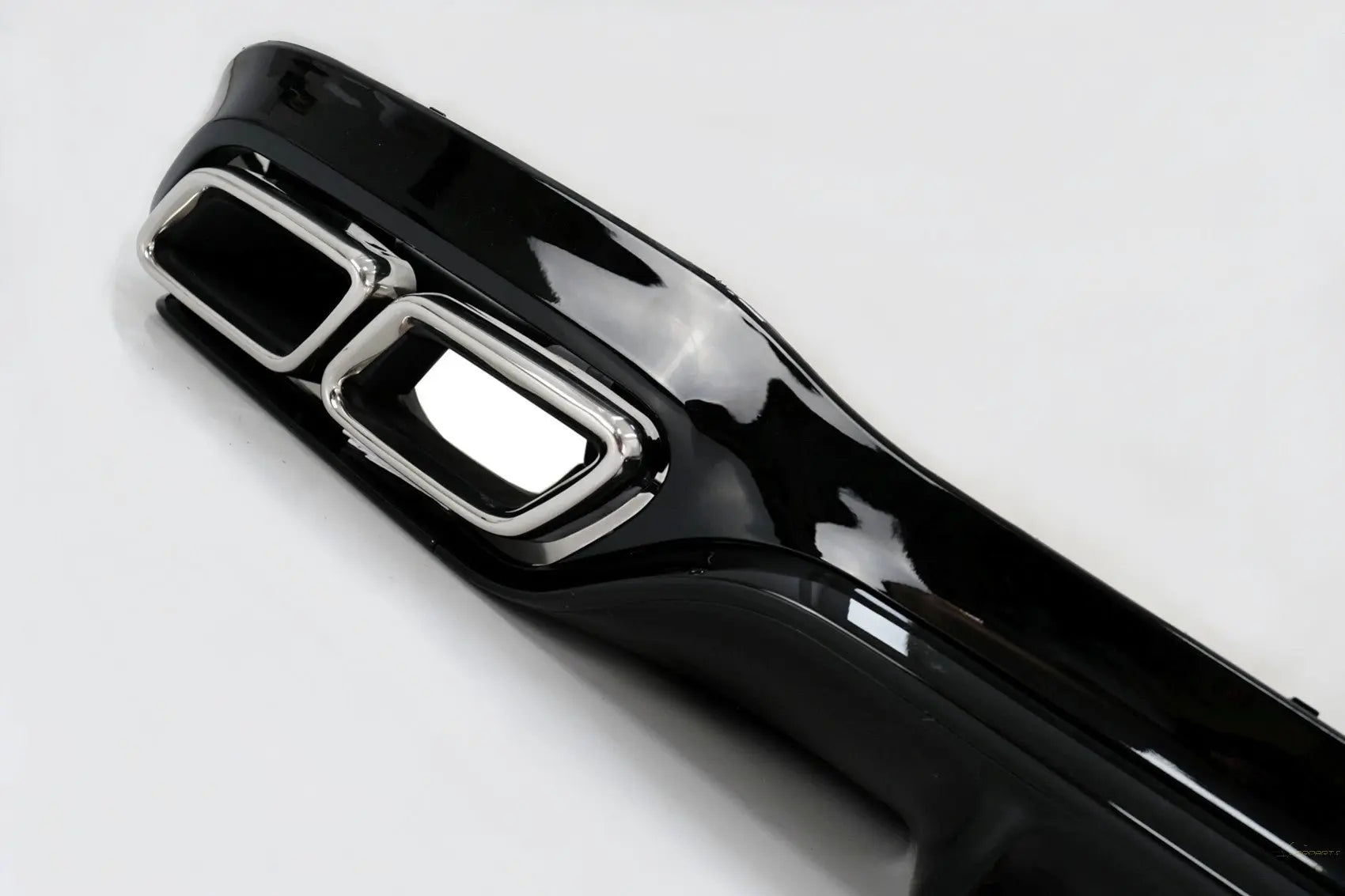 Heckstoßstangen-Luftdiffusor Mit Auspuffendrohren Chrom Passend Für Mercedes E-Klasse W213 (2016-Up) E63 Design KITT