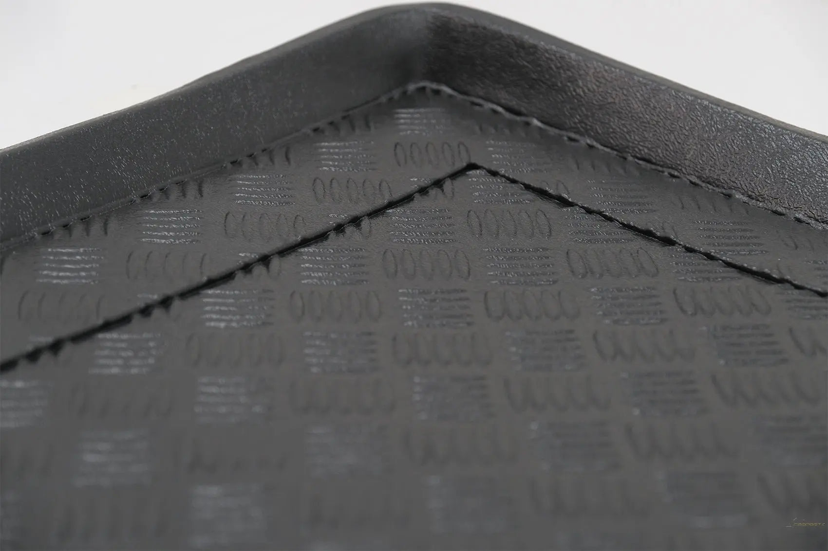 Kofferraummatte Schwarz Ohne Rutschfest Passend Für Nissan Juke (2014-2019) Rezaw Plast