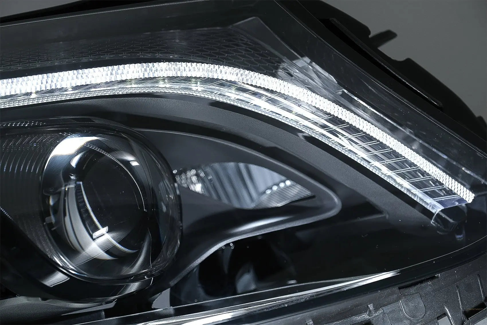 Voll Multibeam LED Scheinwerfer Passend Für Mercedes C-Klasse W205 S205 (2014-2018) LHD KITT