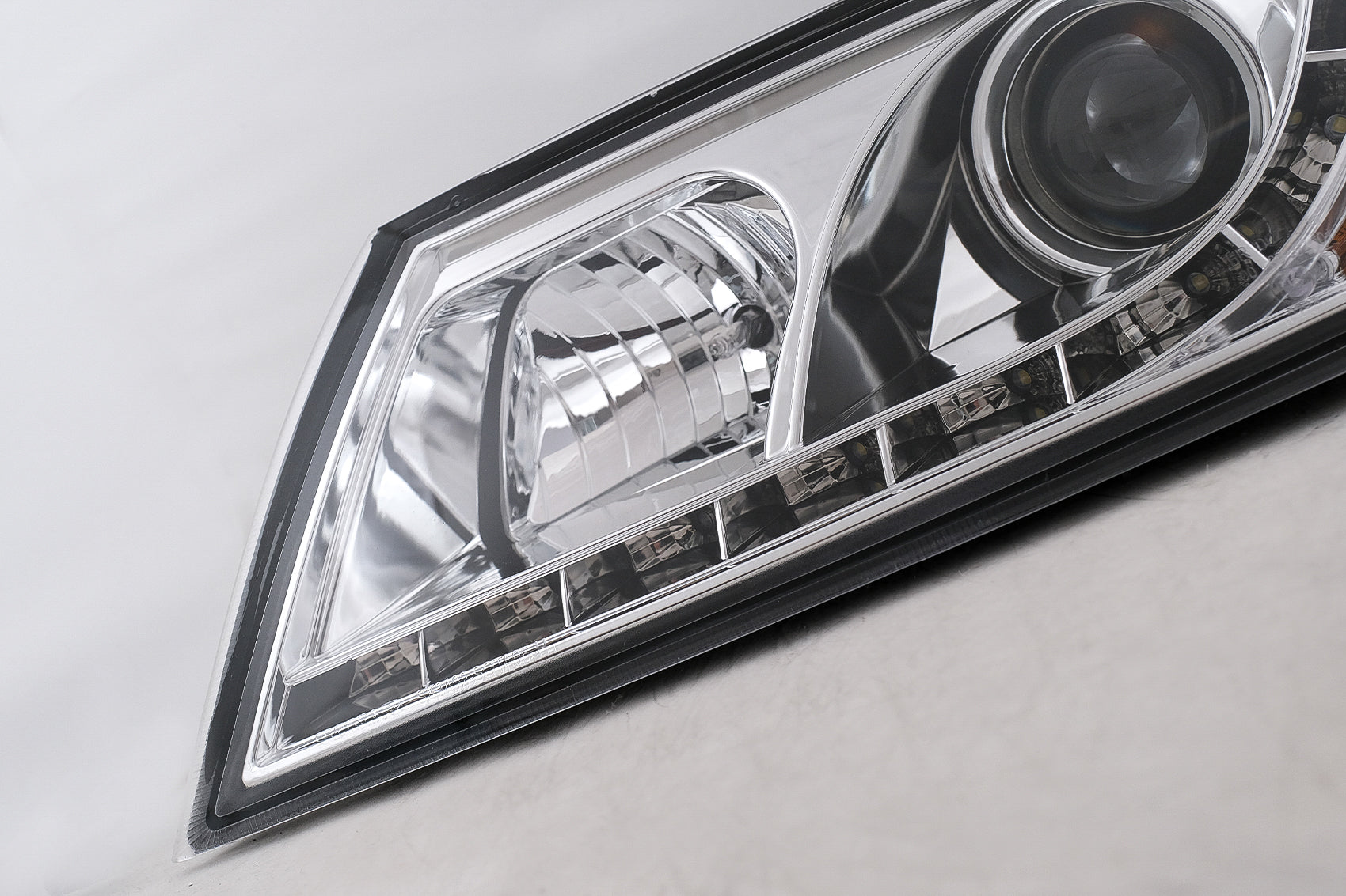 LED DRL Scheinwerfer für Skoda Octavia II 2004-2008 Chrom Tagfahrlicht Carpartstuning Austria