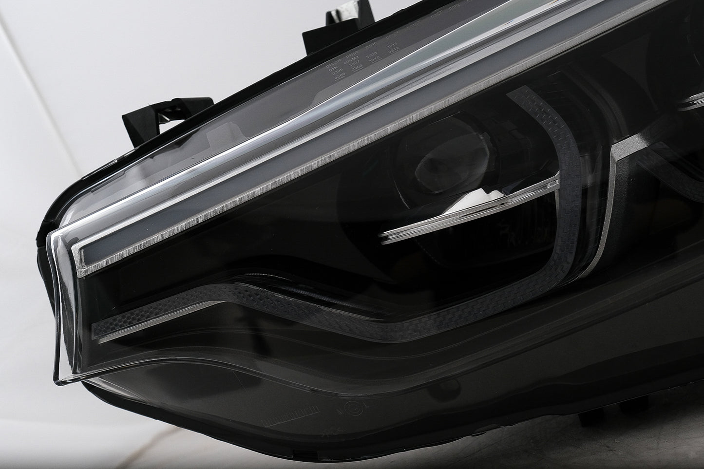 LED-Scheinwerfer für BMW 4er F32 F33 F36 2013-2017 Umrüstung von HID auf LED Carpartstuning Austria