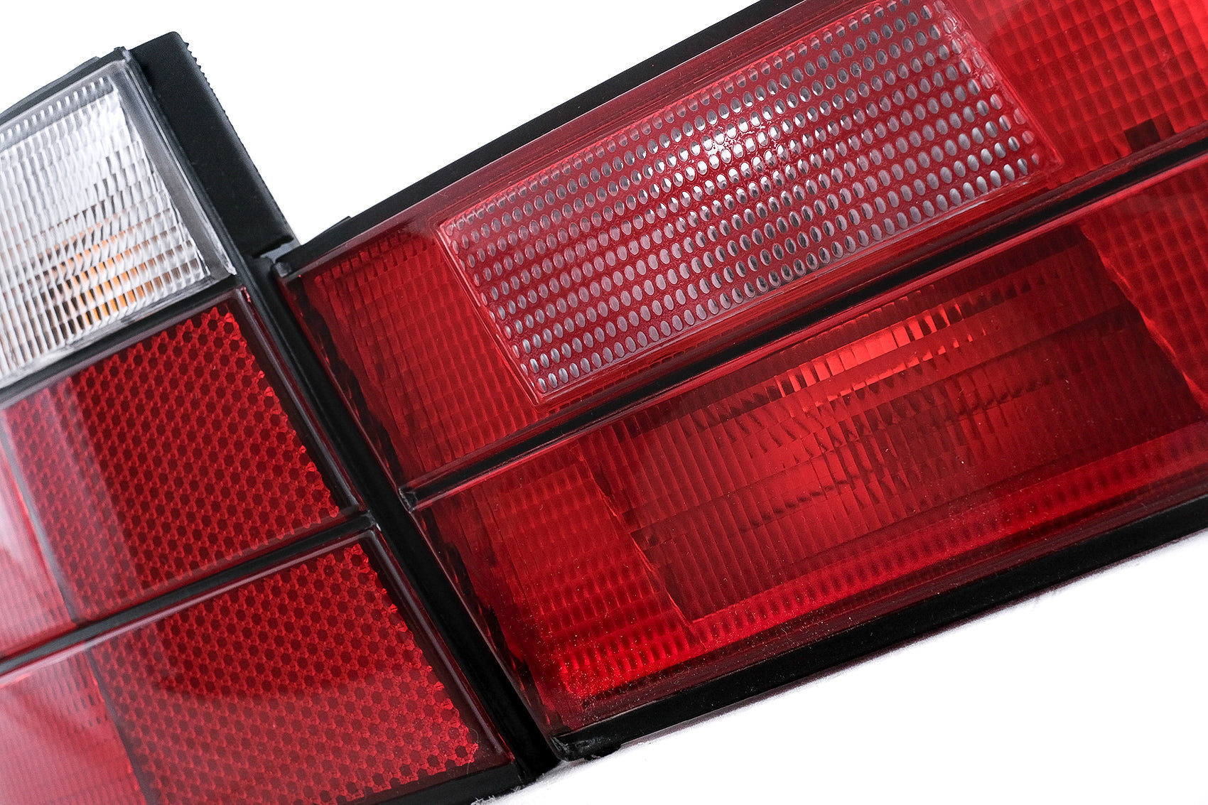 Rückleuchten für BMW 5er E34 Limousine 1987–1995 Rot/Weiß Taillights Carpartstuning Austria