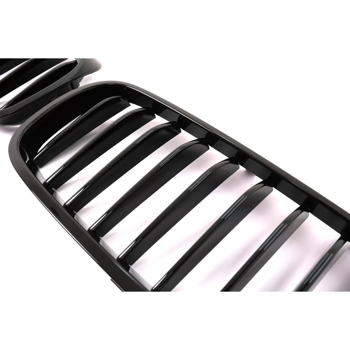 Mittelgrill für BMW 5er G30 G31 Limousine und Touring 17–19 glänzend schwarz Carpartstuning Austria
