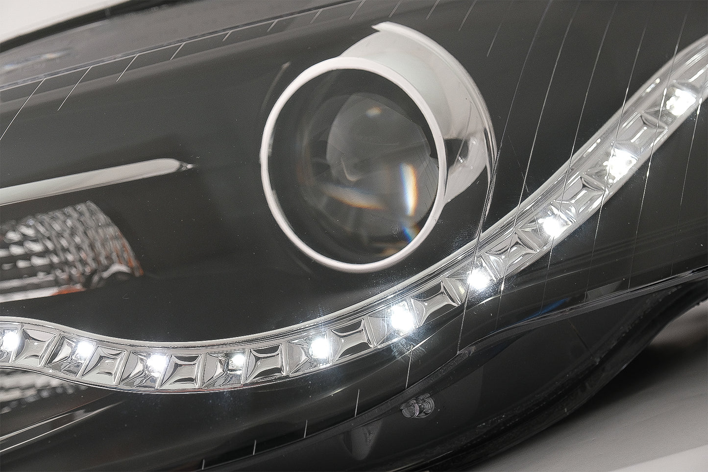 Scheinwerfer LED DRL Tagfahrlicht für AUDI A4 B7 11.04-03.08 Headlamp Schwarz CarPartsTuning