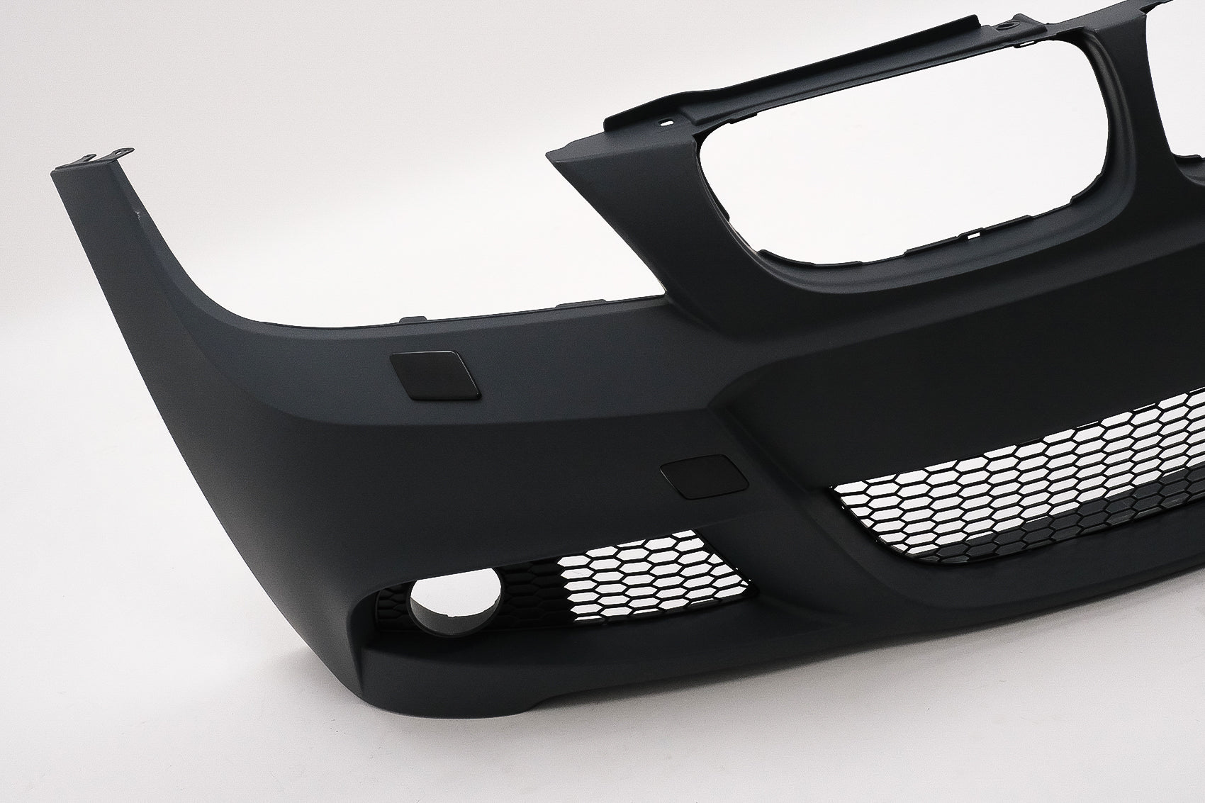 Bodykit für BMW 3er E90 LCI Limousine 2008-2011 M-Technik Design Stoßstange Seitenschweller CarPartsTuning