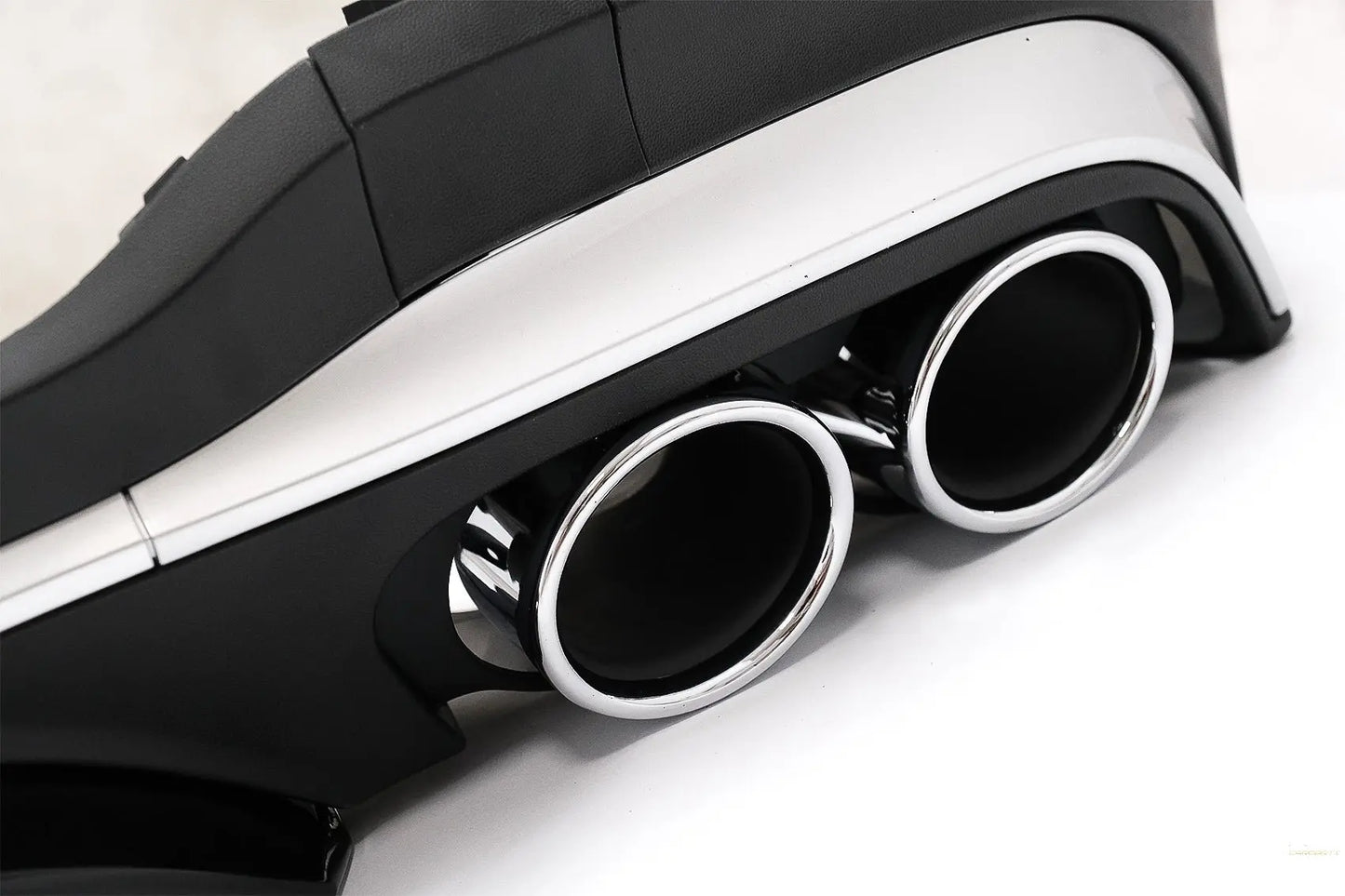 Heckdiffusor Mit Silbernen Endrohren Passend Für Mercedes GLC SUV X253 Facelift (2020-) GLC43 Design KITT