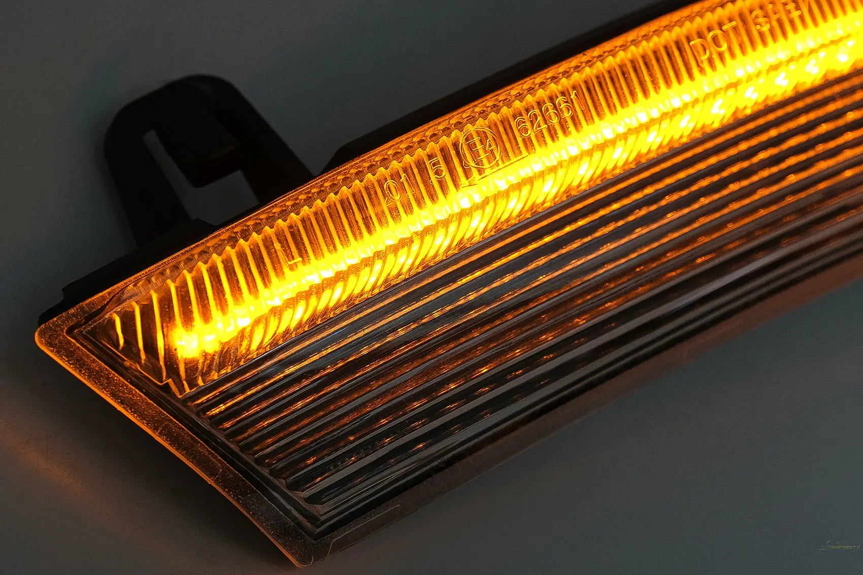 Spiegel Dynamischer LED-Blinker Passend Für VW Golf 5 Golf 6 Variante Golf Plus Jetta Passat B6 3C Sharan Skoda Superb Smoke KITT