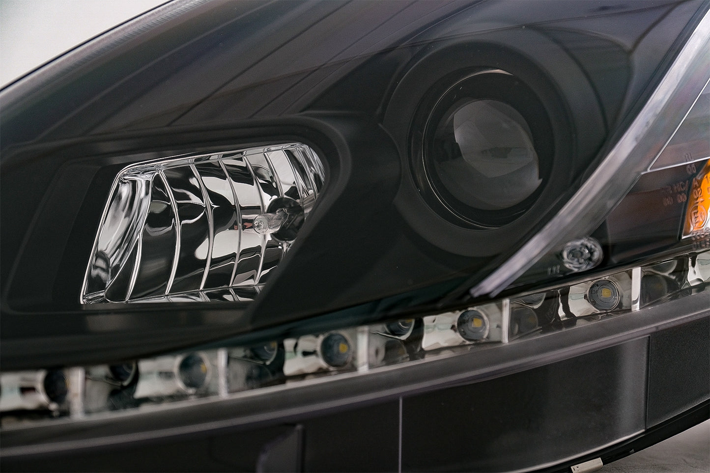 DAYLINE RUNNING LIGHT LED Scheinwerfer für FIAT Grande Punto 2008-2009 DRL Optic CarPartsTuning